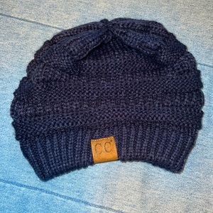 CC Beanie navy blue